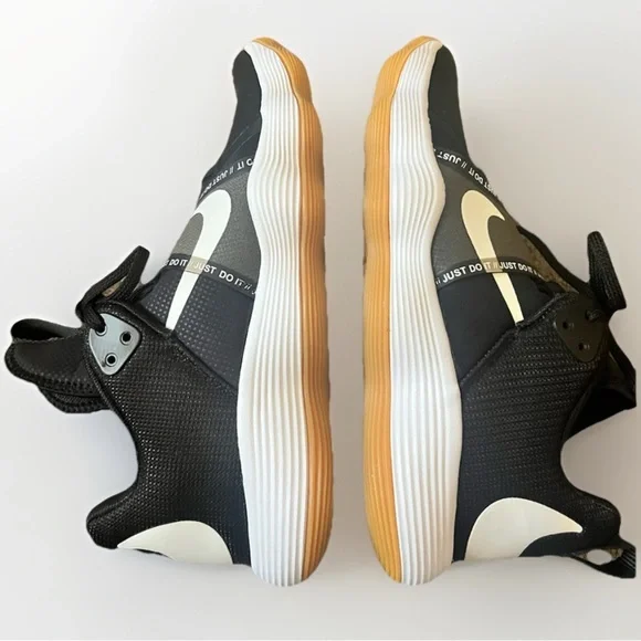 Nike React HyperSet Black sneakers in size 8 - Picture 6 of 10